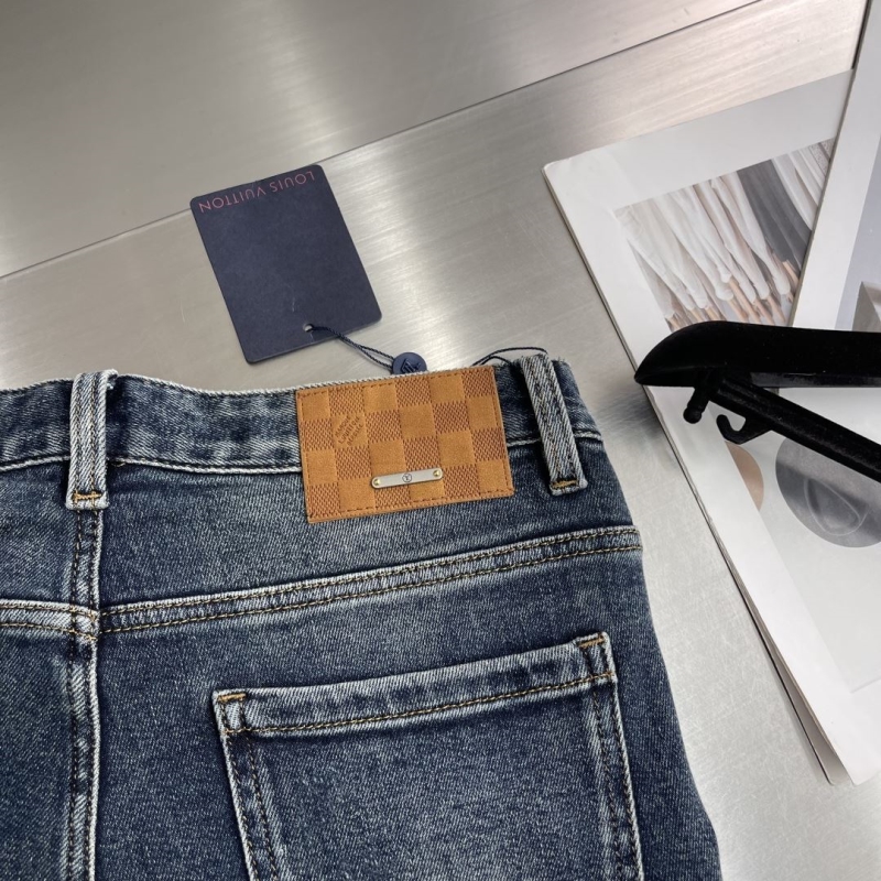 l0vis Vvtt0n jeans